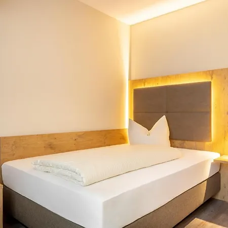 Hotel Neuwirt 3*