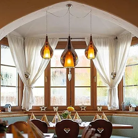 Neuwirt Otel Hallbergmoos