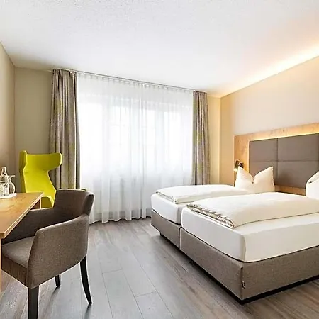 Neuwirt Otel 3*