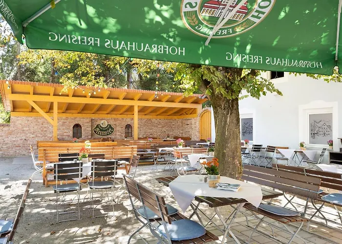 Neuwirt Hotel