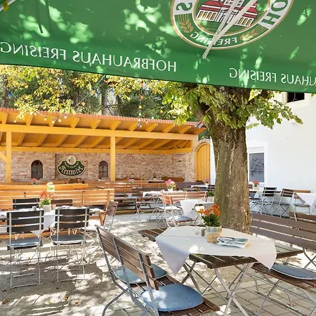 Neuwirt Hotel